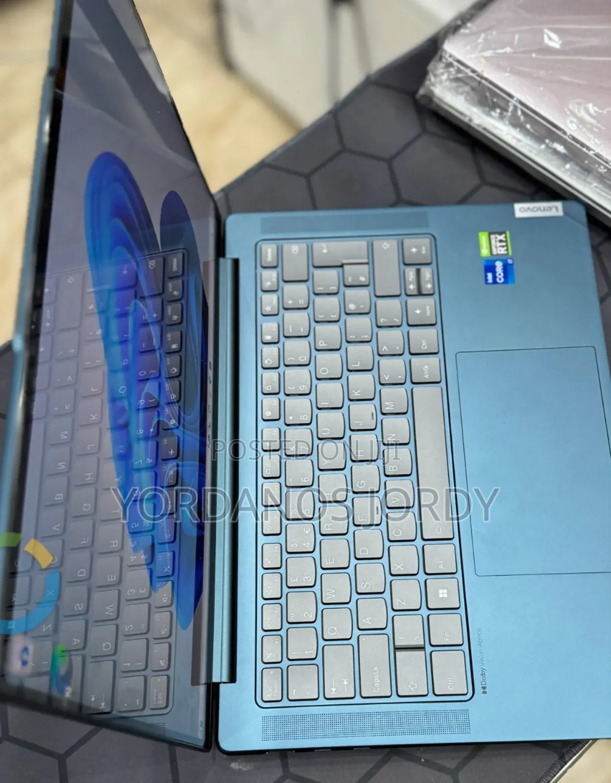 New Laptop Lenovo Yoga 7i 16GB Intel Core I7 SSD 512GB