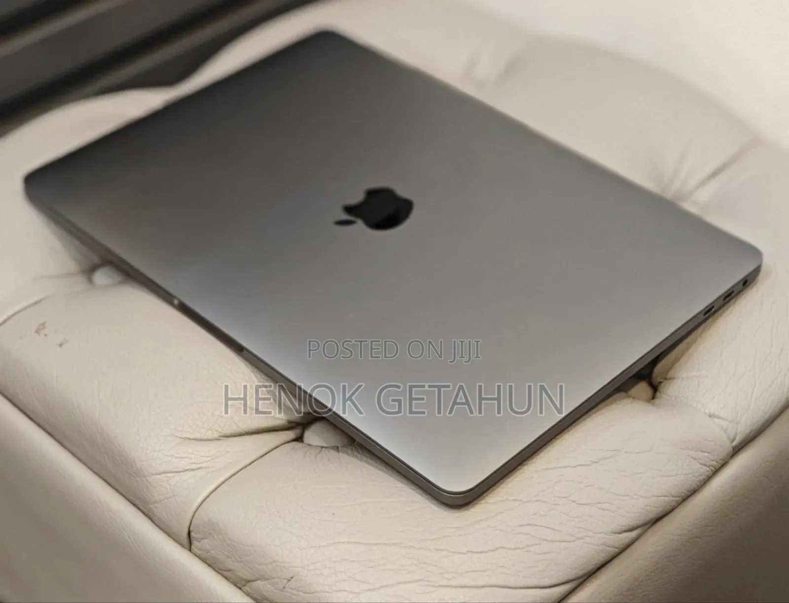 New Laptop Apple MacBook Pro 2019 16GB Intel Core I7 SSD 1T