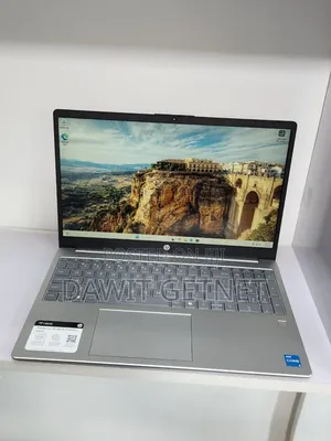 New Laptop HP Stream Notebook 8GB Intel Core I3 SSD 256GB
