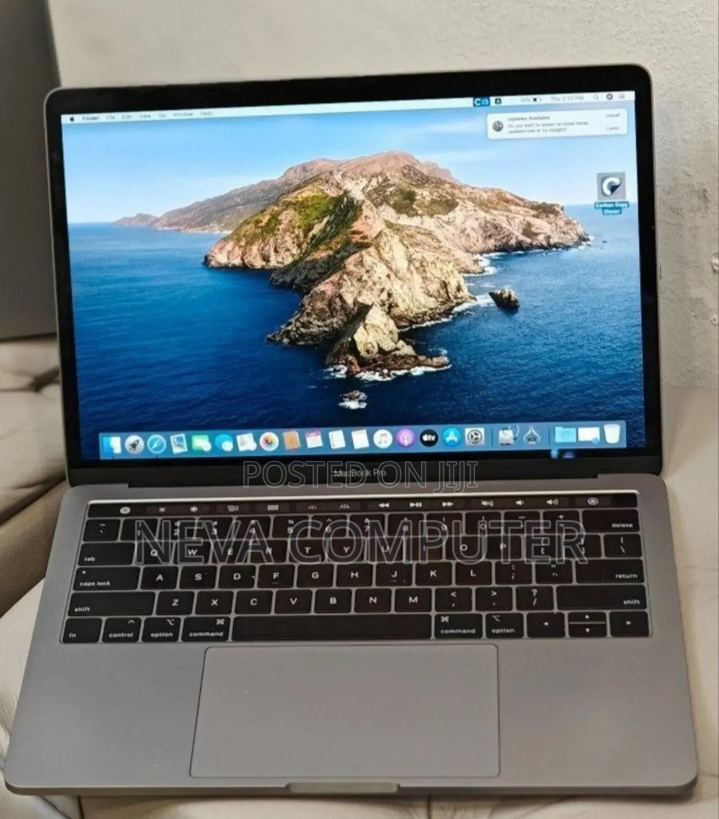 New Laptop Apple MacBook Pro 2019 16GB Intel Core I7 SSD 256GB