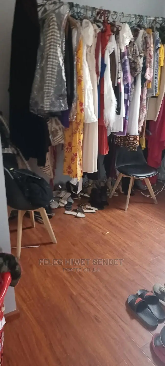 5bdrm House in አአ, Bole for sale