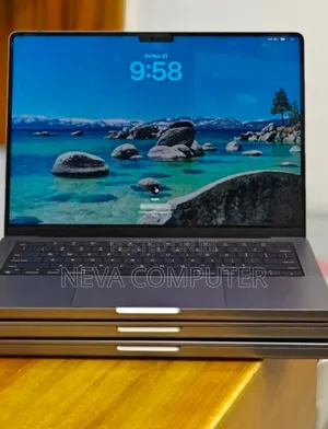 New Laptop Apple MacBook Pro M1 32GB Apple M1 Pro SSD 512GB