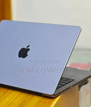 New Laptop Apple MacBook Pro M1 32GB Apple M1 Pro SSD 512GB