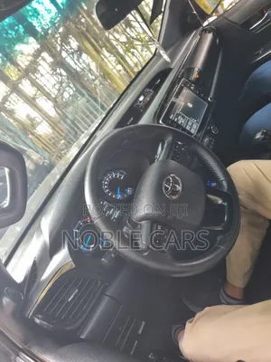 Toyota Hilux 2021 Gray