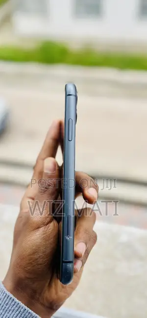 Apple iPhone 11 128 GB Black