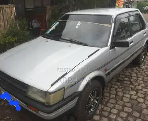 Toyota Crown Automatic 1986 Silver