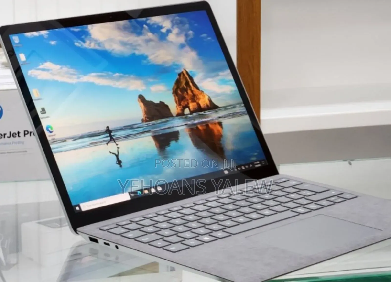 New Laptop Microsoft Surface 16GB Intel Core I7 SSD 256GB