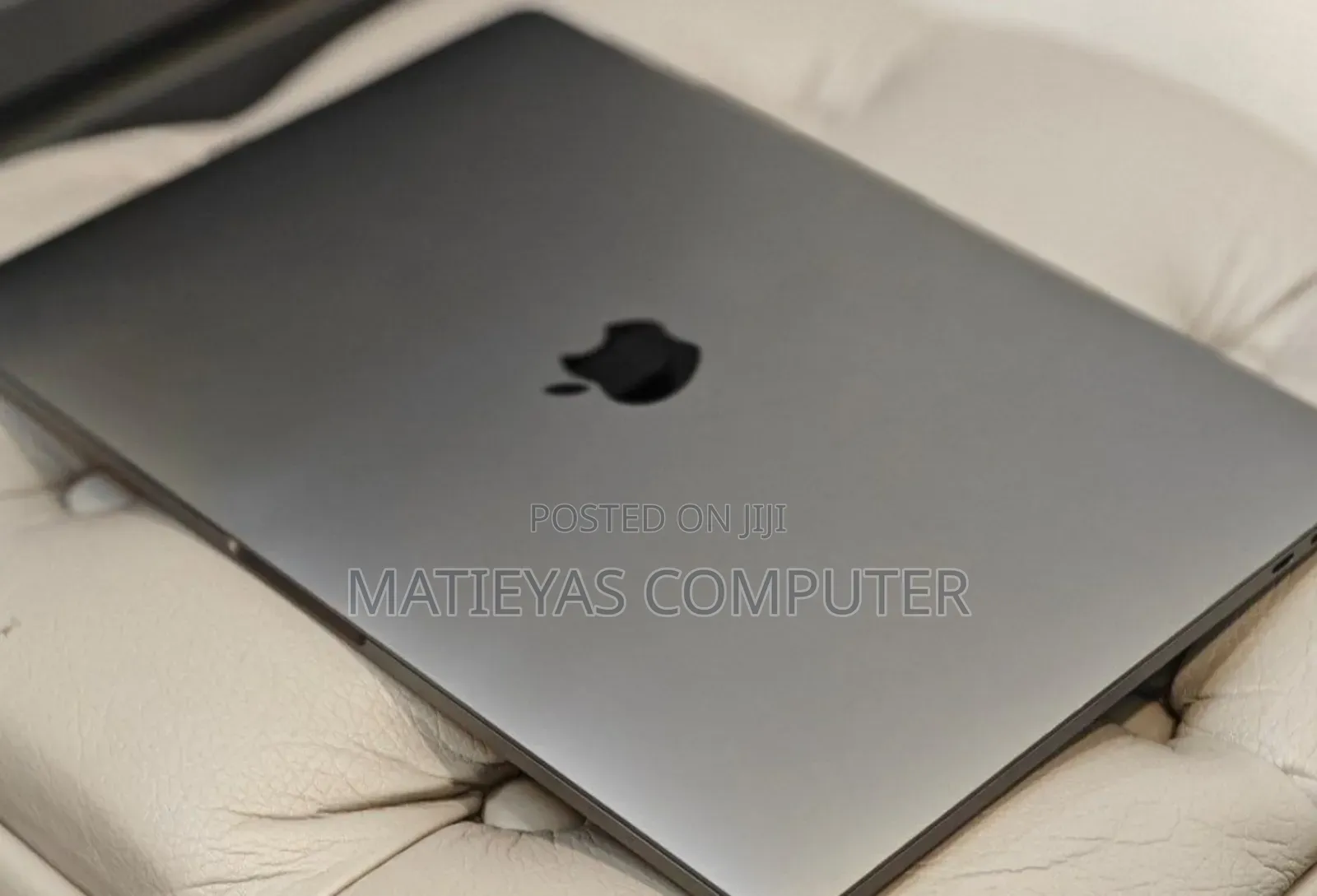 New Laptop Apple MacBook Pro 2019 16GB Intel Core I7 SSD 1T