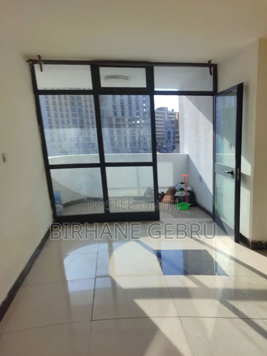 1bdrm Apartment in Luxury Apartiment, Kirkos for rent