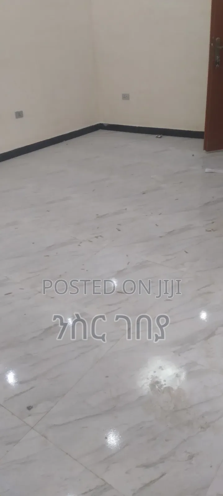 Furnished 3bdrm Condo in Ayat Ayer Menged ,, Yeka for rent