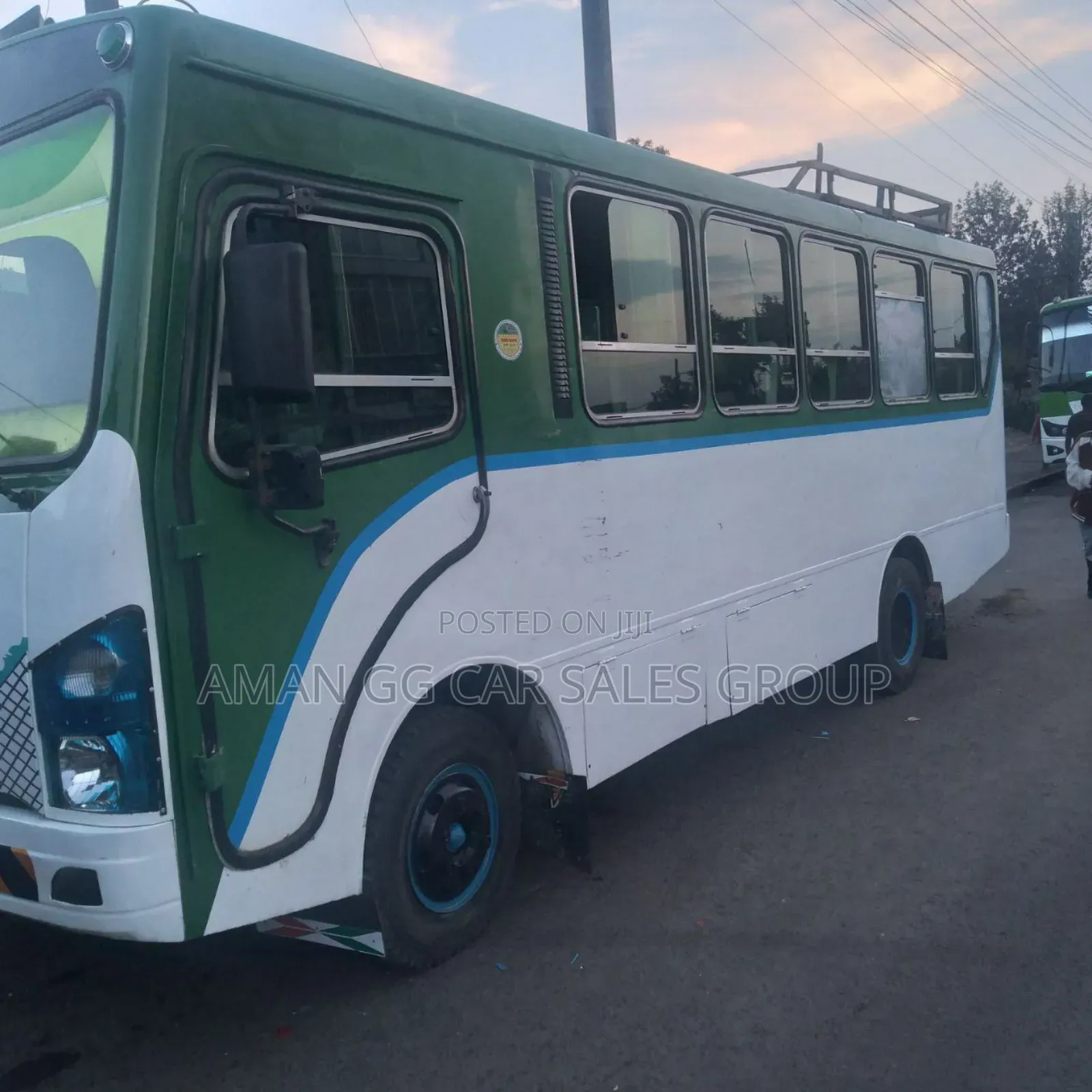 Isuzu Executive Bus 2019 White