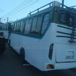 Isuzu Executive Bus 2019 White