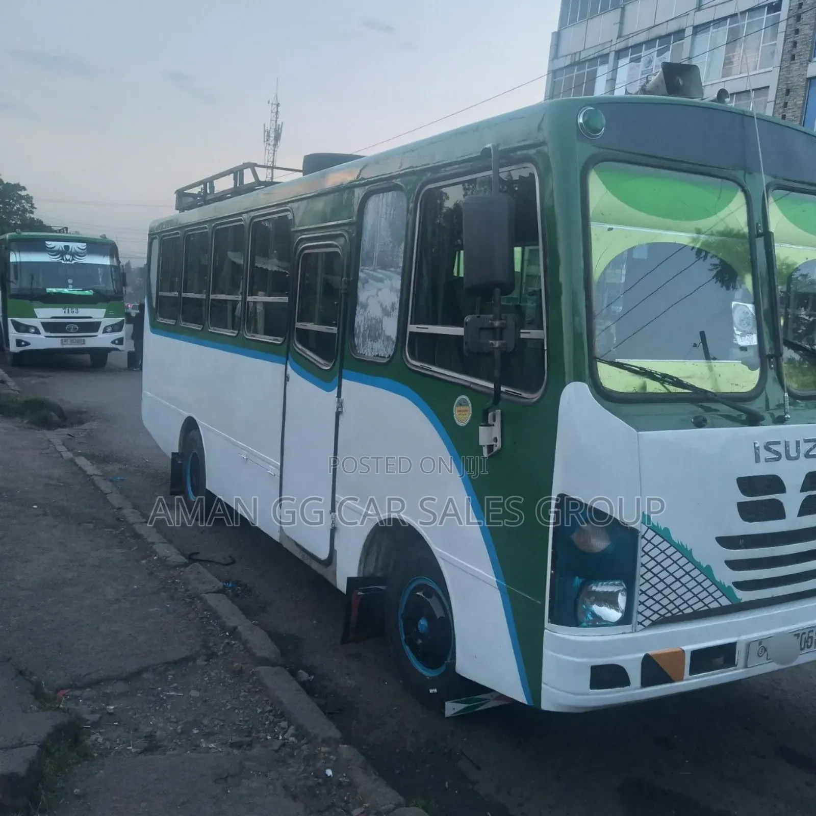 Isuzu Executive Bus 2019 White