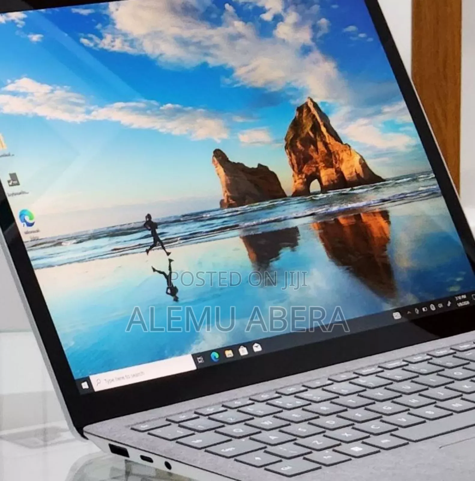 New Laptop Microsoft Surface 16GB Intel Core I7 SSD 256GB