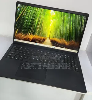 New Laptop Dell Inspiron 15 8GB Intel Core I5 SSD 512GB