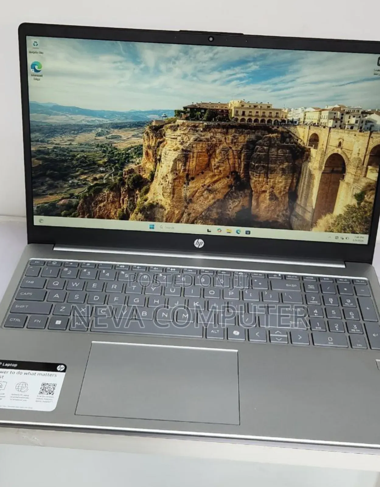 New Laptop HP Stream Notebook 8GB Intel Core 3 SSD 256GB