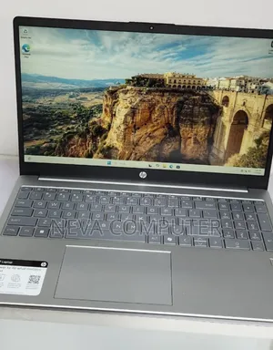 New Laptop HP Stream Notebook 8GB Intel Core 3 SSD 256GB