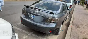 Toyota Corolla 2009 Gray