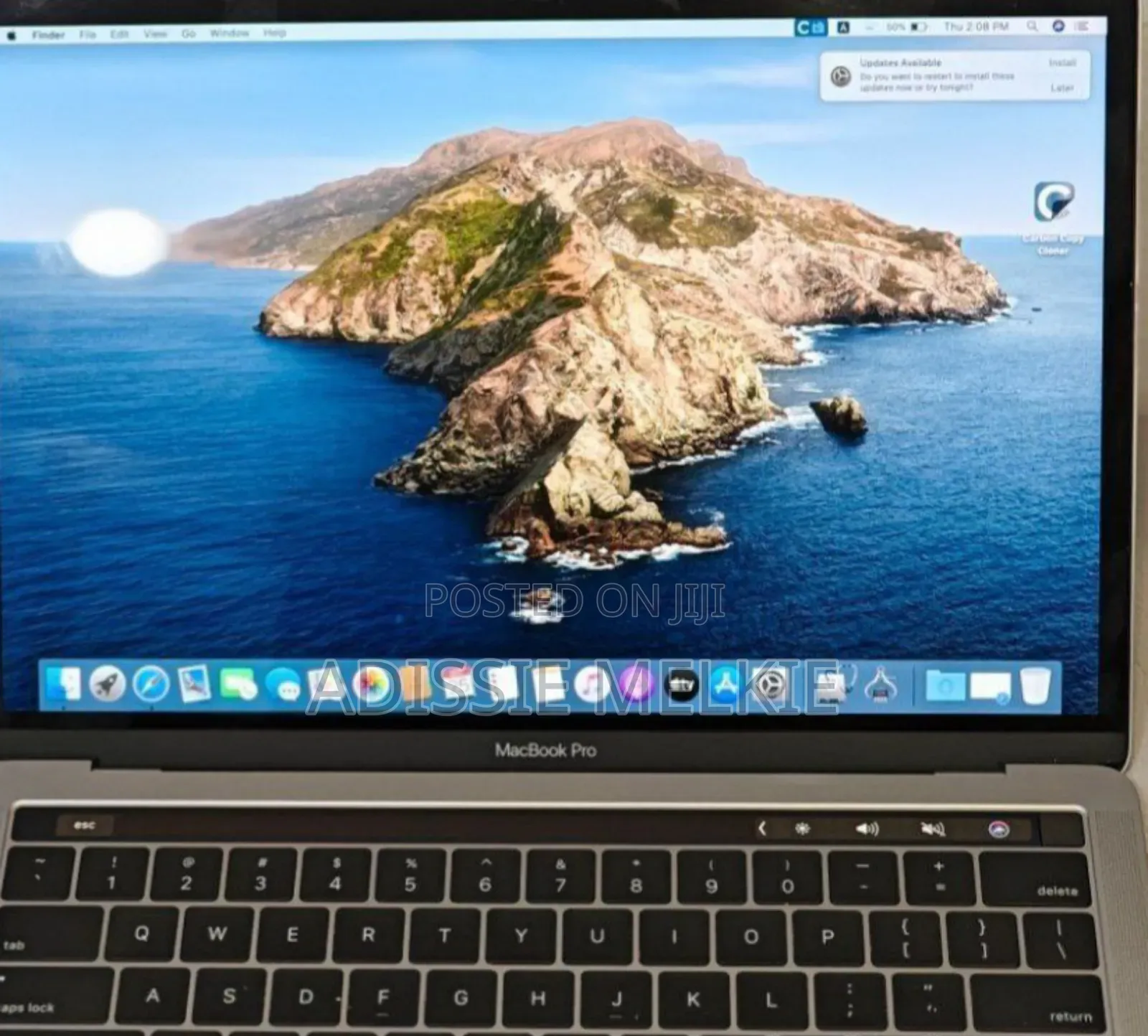 New Laptop Apple MacBook Pro 2019 16GB Intel Core I7 SSD 256GB