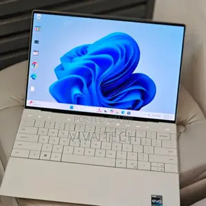 New Laptop Dell XPS 13 32GB Intel Core I7 SSD 1T