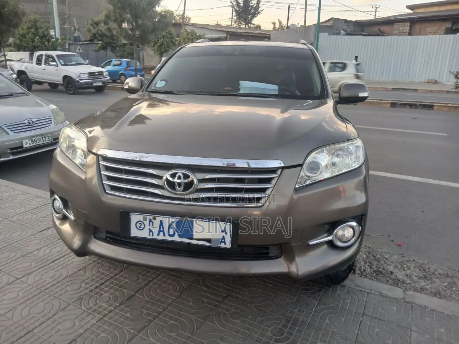 Toyota RAV4 Limited 2011 Gray