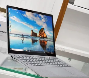 New Laptop Microsoft Surface 16GB Intel Core I7 SSD 256GB