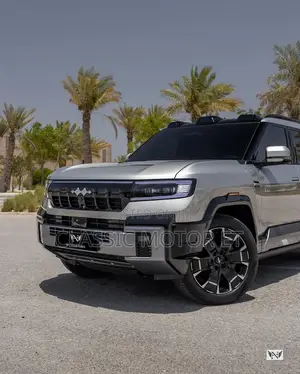 New BYD Leopard 8 2.0 Hybrid AWD 2025 Gold