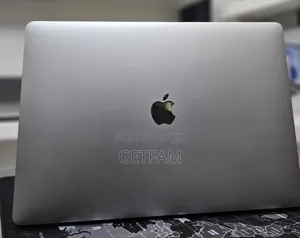 New Laptop Apple MacBook Pro 2019 16GB Intel Core I9 SSD 512GB