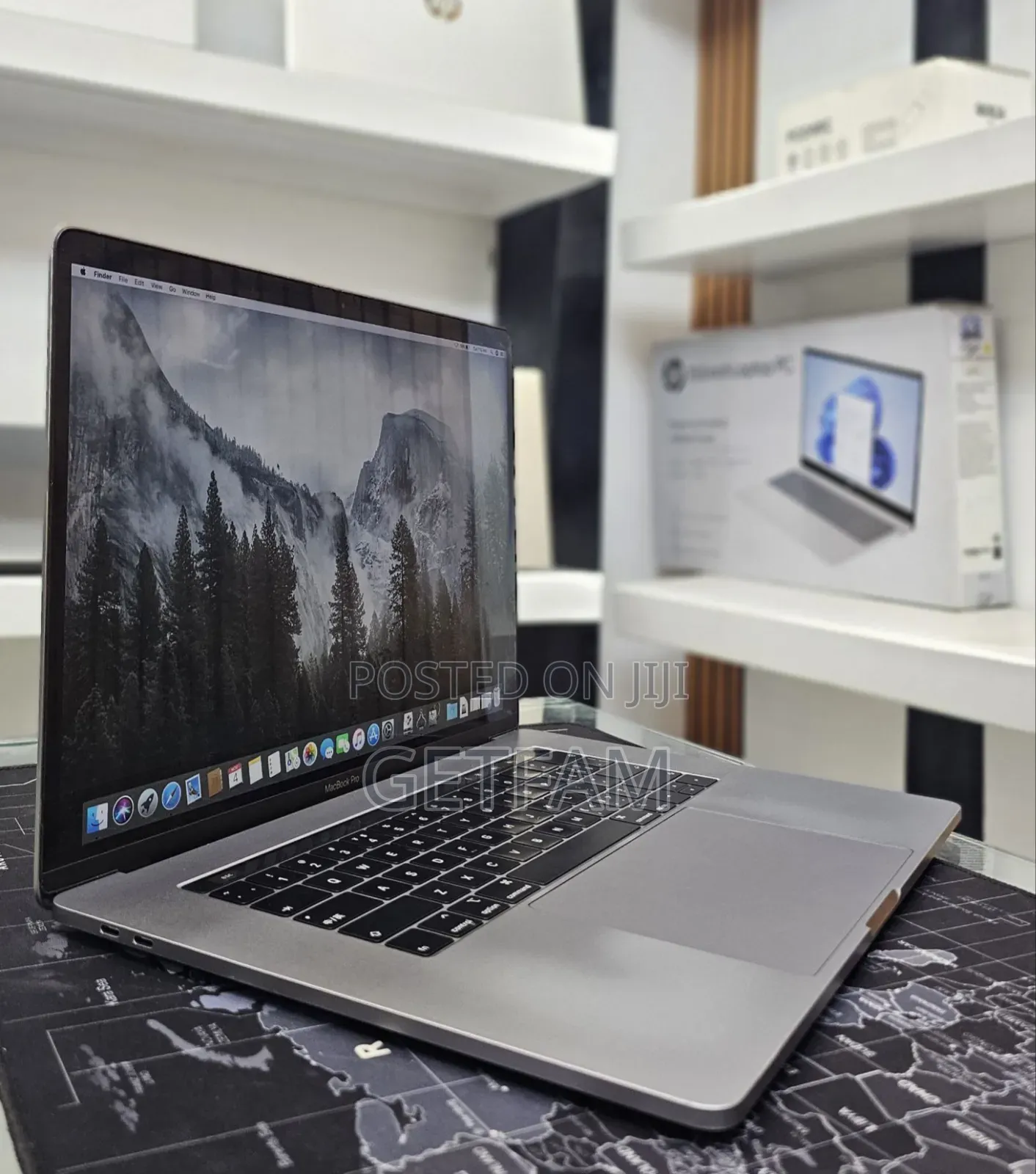 New Laptop Apple MacBook Pro 2019 16GB Intel Core I9 SSD 512GB