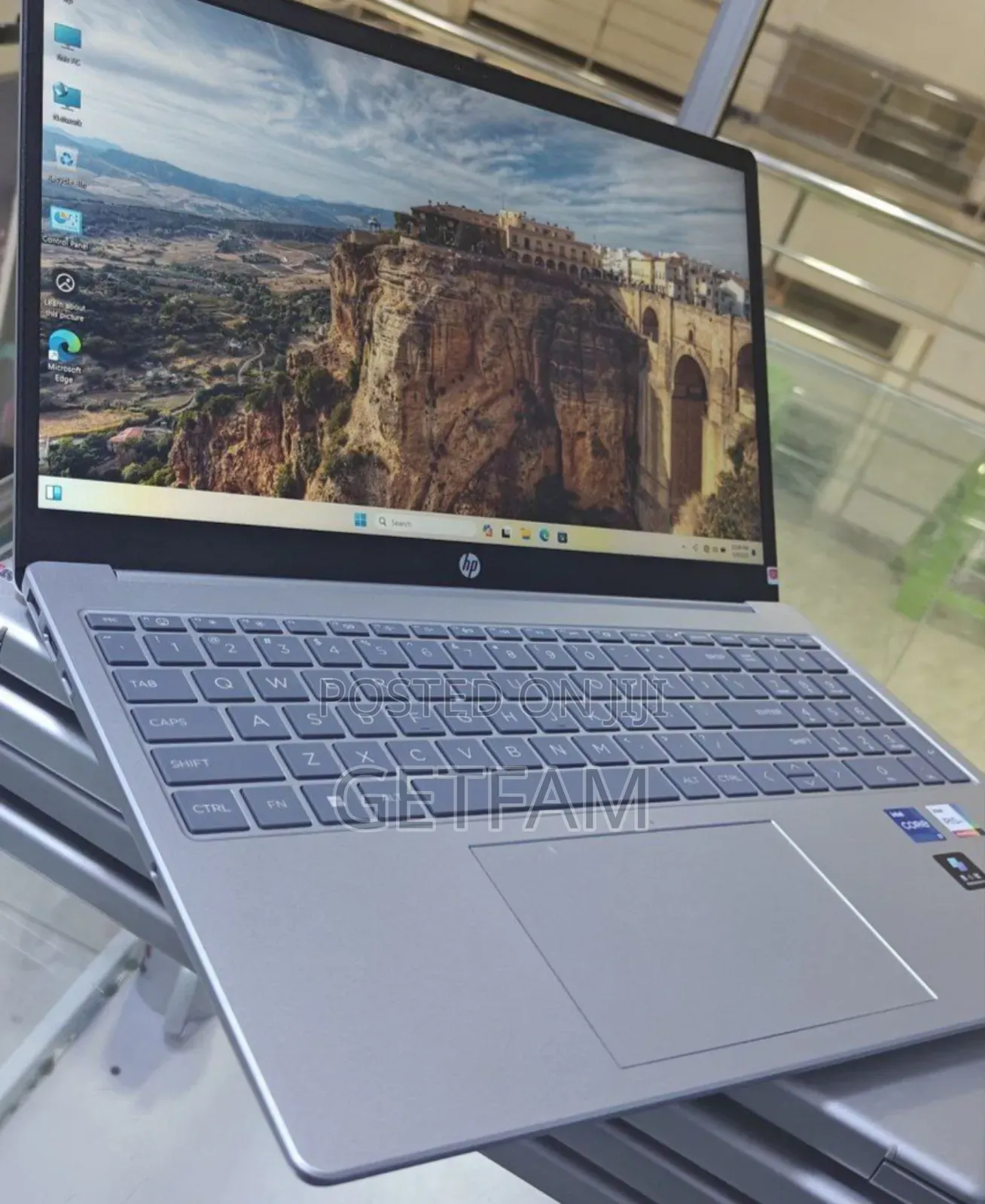 New Laptop HP Stream Notebook 16GB Intel SSD 512GB