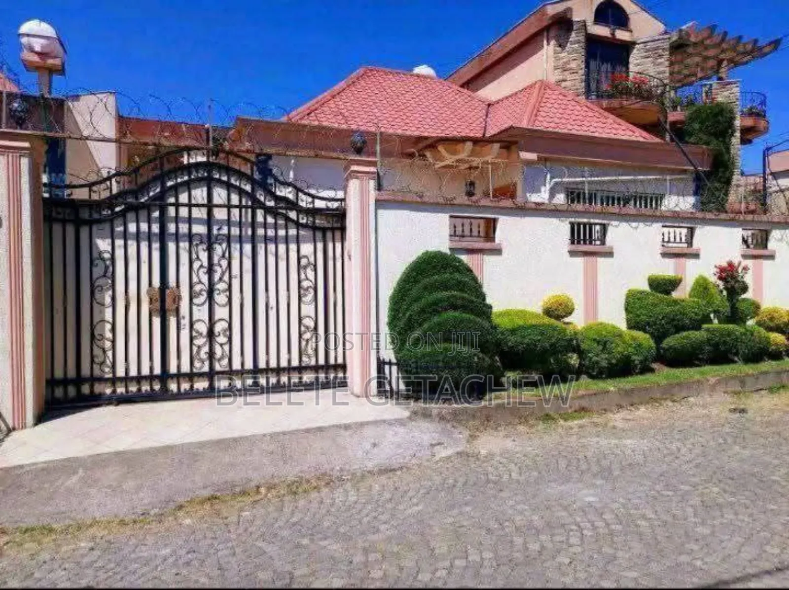 4bdrm Villa in Wosen, Luxury Villa, Bole for sale