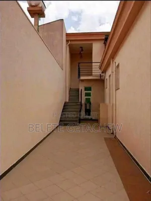 4bdrm Villa in Wosen, Luxury Villa, Bole for sale