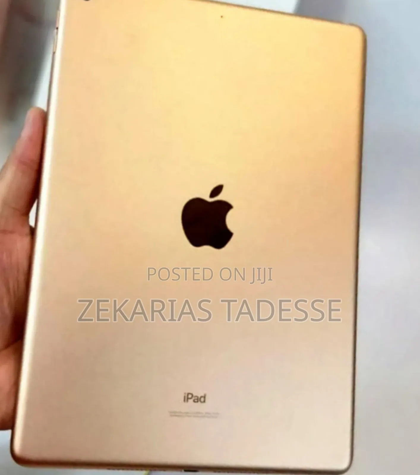 New Apple iPad 9.7 32 GB Silver