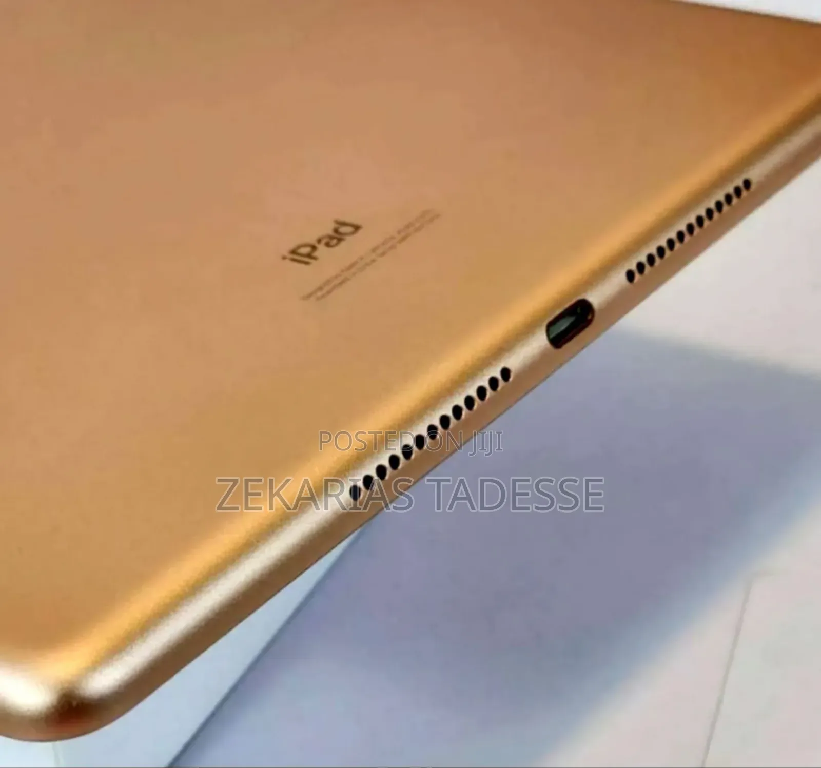 New Apple iPad 9.7 32 GB Silver