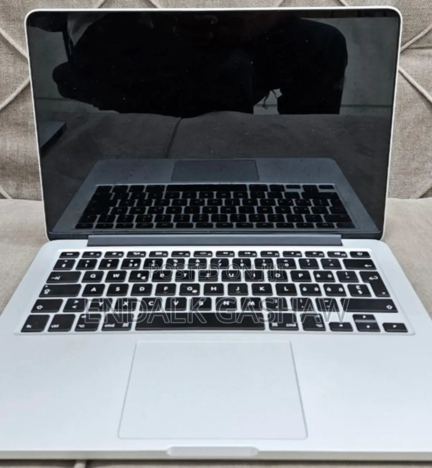 New Laptop Apple MacBook Pro 2015 8GB Intel Core i5 SSD 128GB