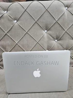 New Laptop Apple MacBook Air 2013 4GB Intel Core I5 SSD 256GB