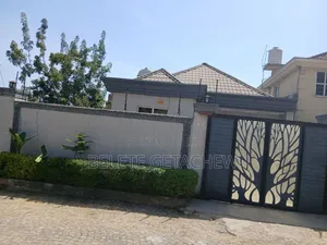 3bdrm Villa in Wosen, Luxury Villa, Bole for sale