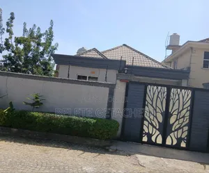 3bdrm Villa in Wosen, Luxury Villa, Bole for sale