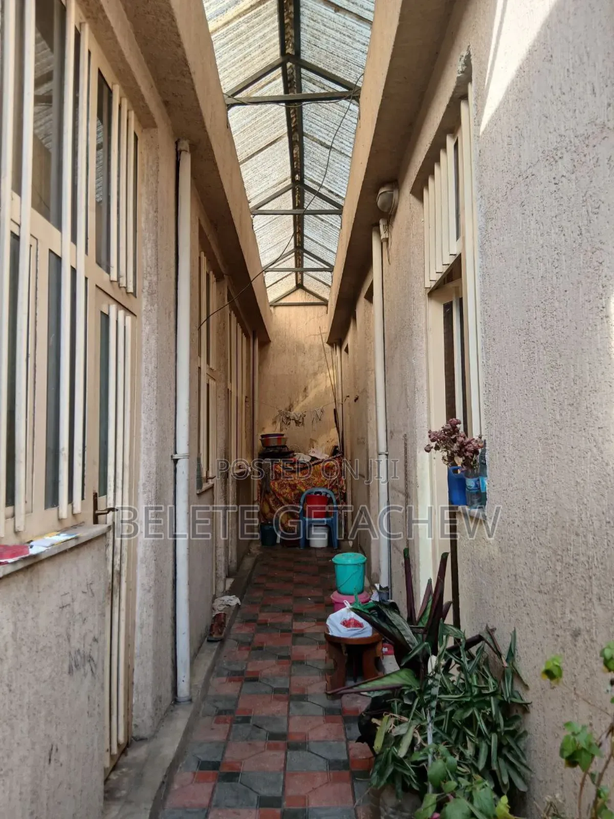 3bdrm Villa in Jacros, Villa House, Bole for sale