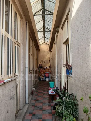 3bdrm Villa in Jacros, Villa House, Bole for sale