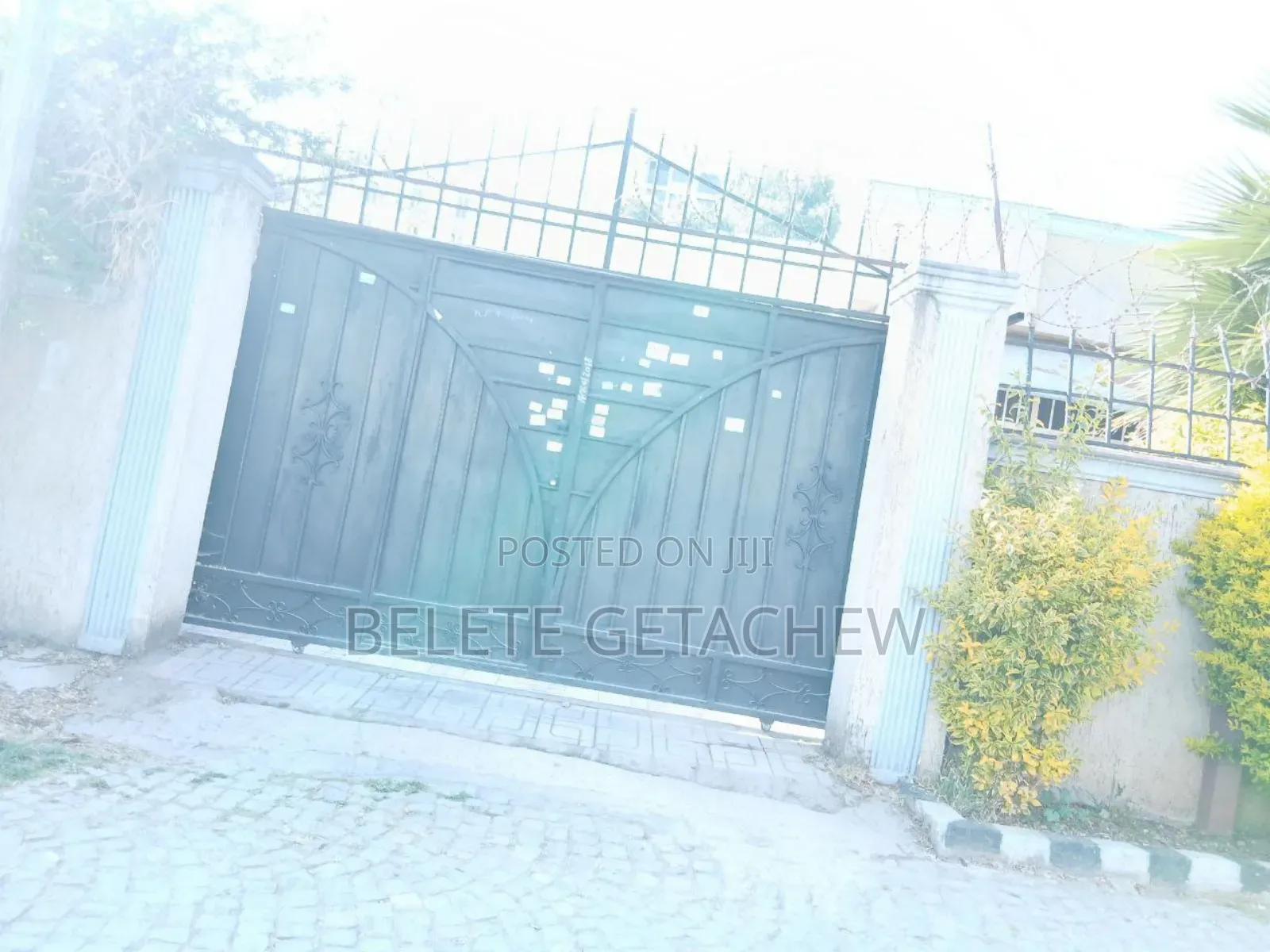 3bdrm Villa in Jacros, Villa House, Bole for sale