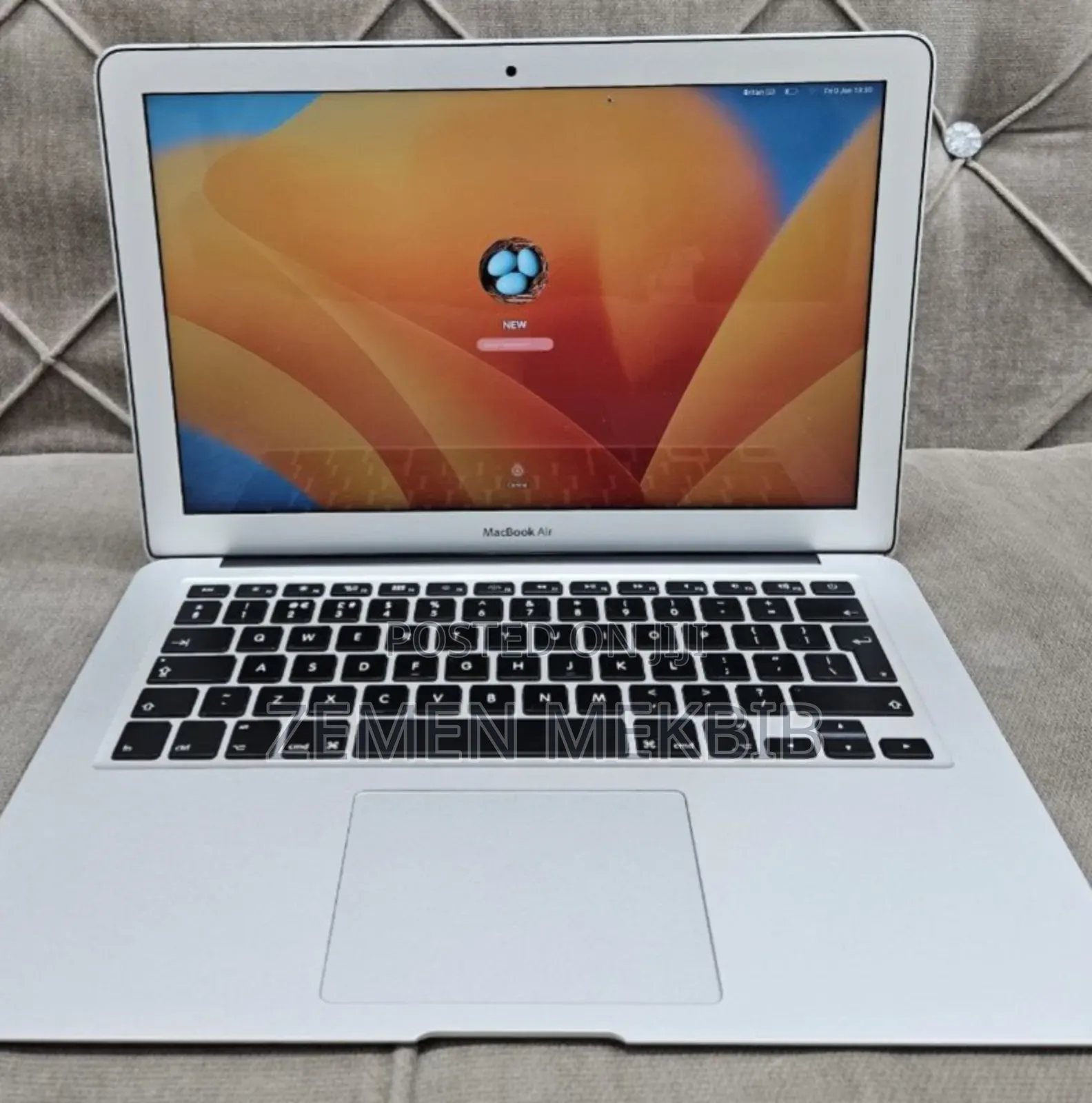 New Laptop Apple MacBook Air 2015 4GB Intel Core I5 SSD 256GB