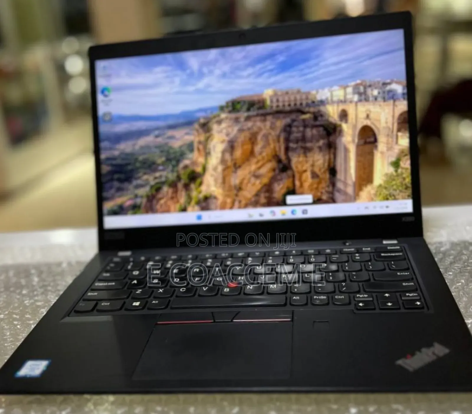 New Laptop Lenovo ThinkPad X390 16GB Intel Core I7 SSD 512GB