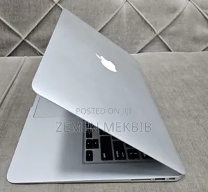New Laptop Apple MacBook Air 2015 8GB Intel Core I5 SSD 128GB