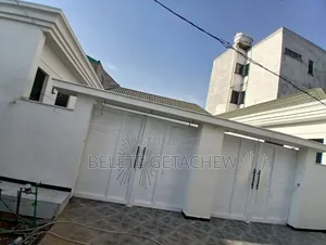 4bdrm Villa in Figa, Luxury Villa, Bole for sale