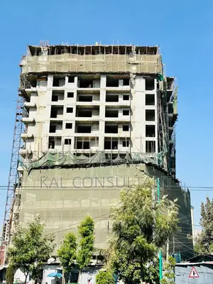 3bdrm Apartment in እልፍኝ, Kirkos for sale