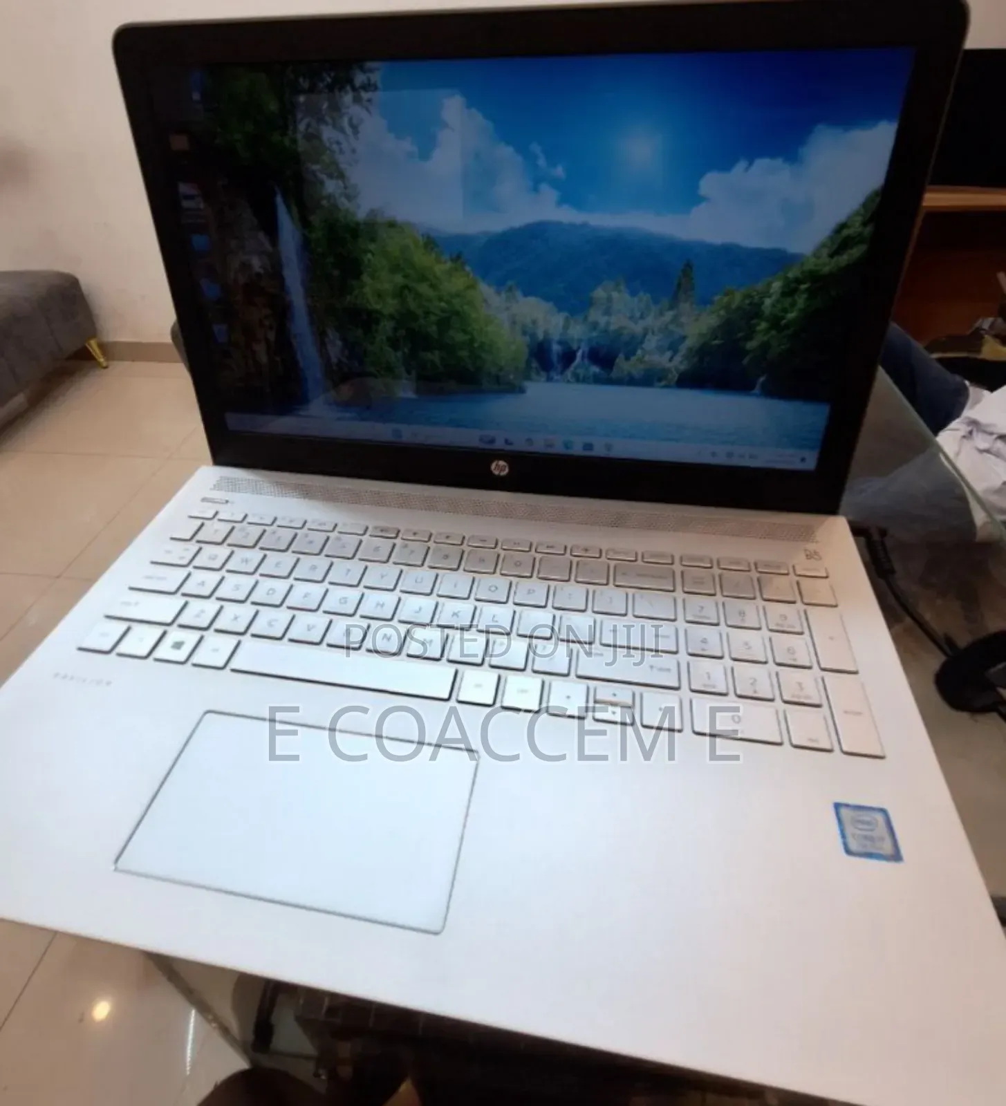 New Laptop HP Pavilion Dv4 8GB Intel Core I7 HDD 1T