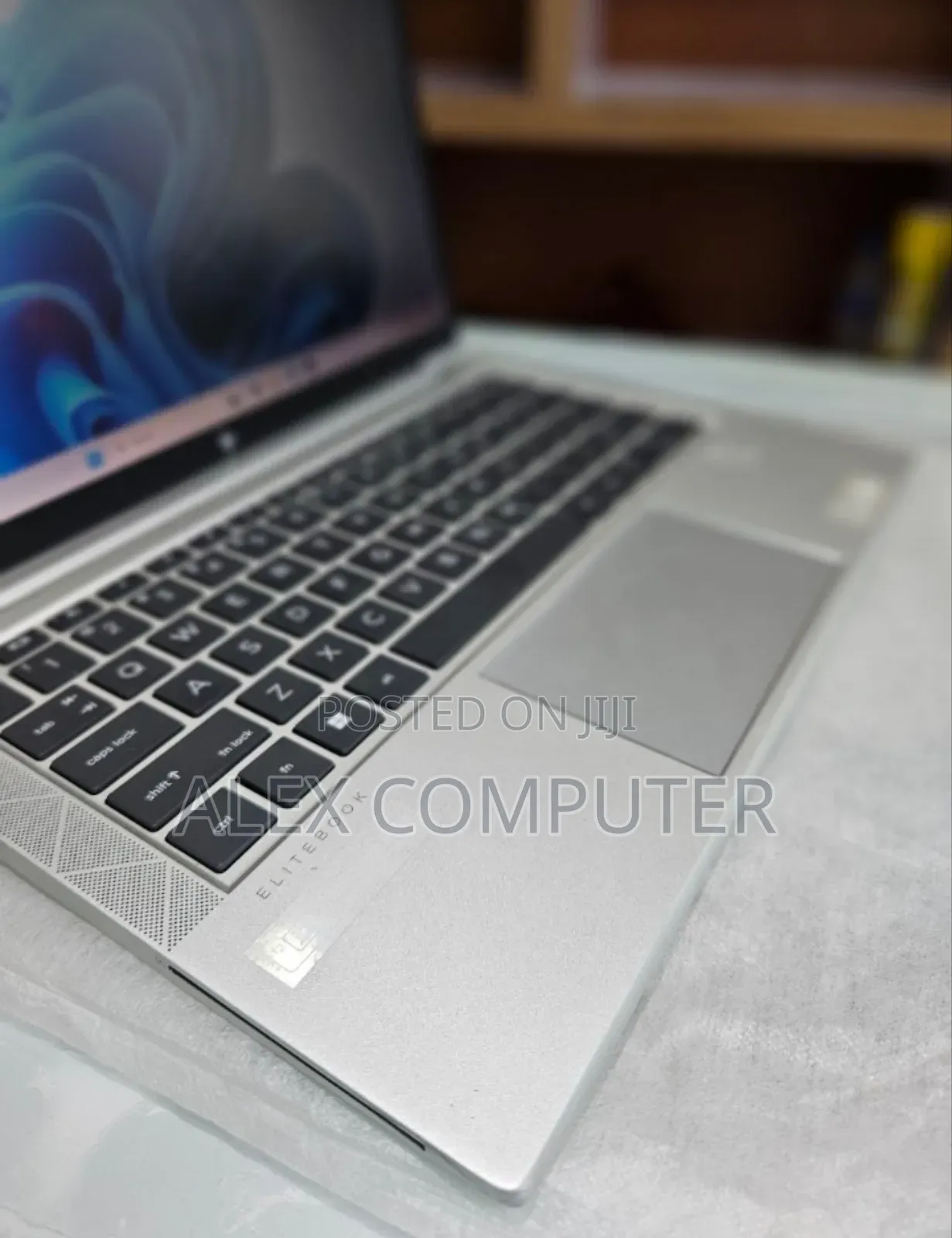 New Laptop HP EliteBook 845 G7 16GB AMD Ryzen 5 SSD 512GB