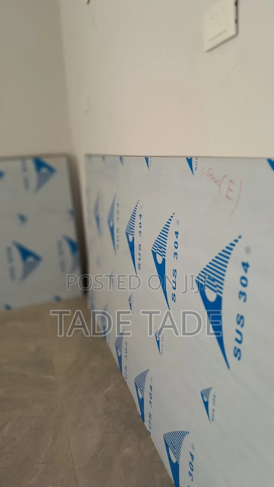Adonay Sus 304 Grade Stianless Steel Sheets Imported