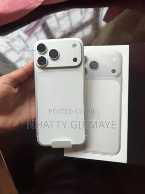 New Apple iPhone 17 Pro Max 256 GB Silver